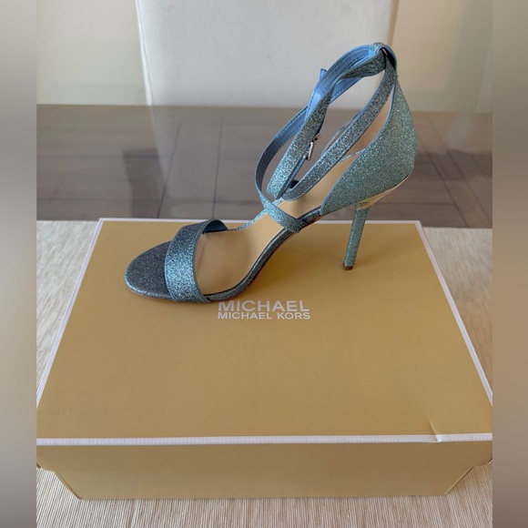 New. MICHAEL Kors Women's Astrid Two Tone Stiletto Sandals. Sz 6.5 - Picture 5 of 6